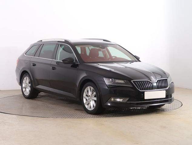 Škoda Superb 2016