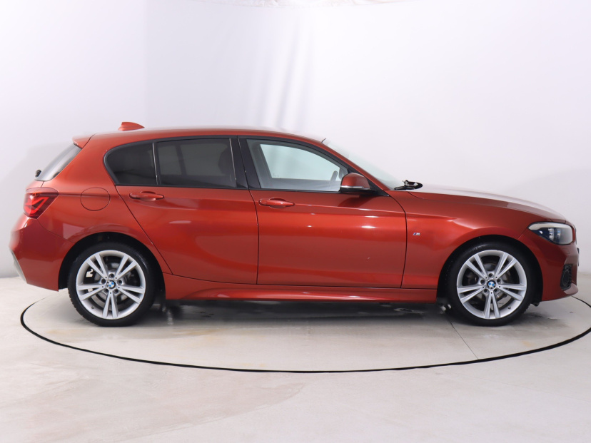 BMW 1, 2018