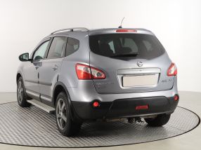 Nissan Qashqai+2 - 2011