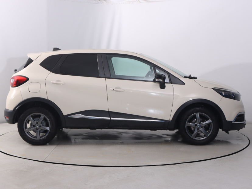 Renault Captur, 2016
