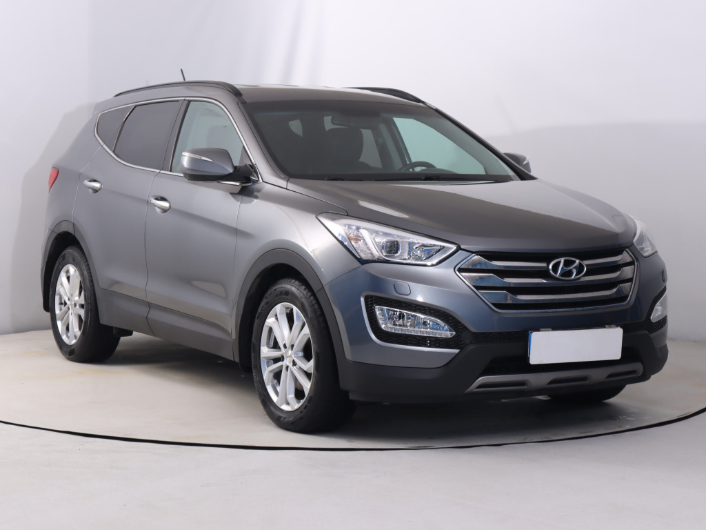 Hyundai Santa Fe, 2012
