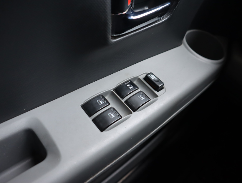 Subaru Justy, 2008