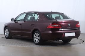 Skoda Superb - 2012