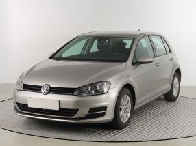 Volkswagen Golf - 2016
