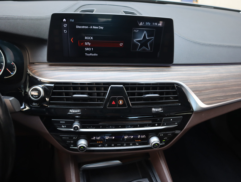 BMW 5, 2018