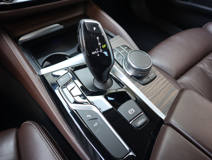 BMW 5, 2018