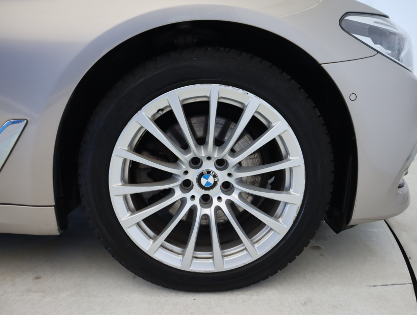BMW 5, 2018