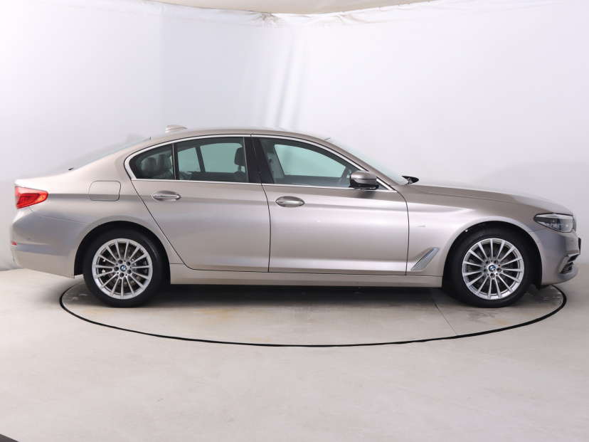 BMW 5, 2018