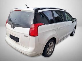 Peugeot 5008 - 2016