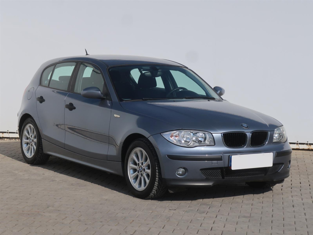 BMW 1, 2004