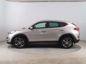 Hyundai Tucson - 2016