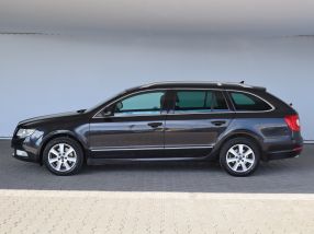 Skoda Superb - 2011