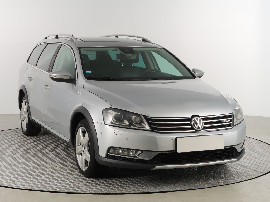 Volkswagen Passat, 2013
