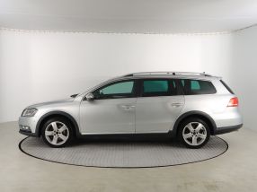 Volkswagen Passat - 2013