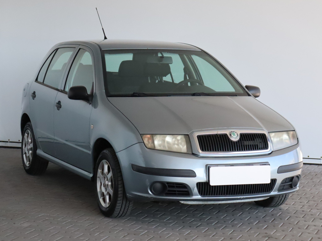 Škoda Fabia, 2004