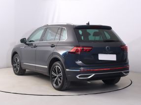 Volkswagen Tiguan - 2022