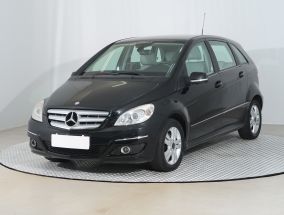 Mercedes-Benz B - 2011