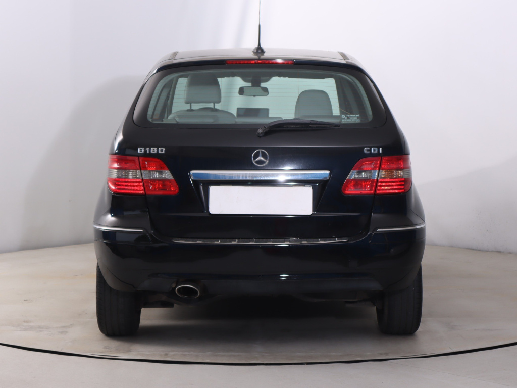 Mercedes-Benz B