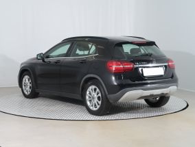 Mercedes-Benz GLA - 2018