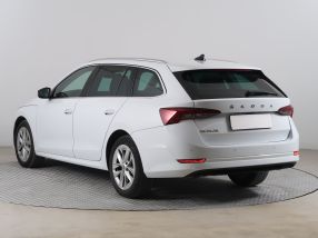 Škoda Octavia - 2022