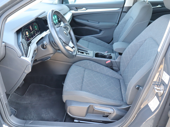 Volkswagen Golf 1.0 eTSI