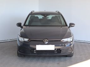 Volkswagen Golf - 2021