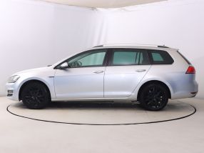 Volkswagen Golf - 2015