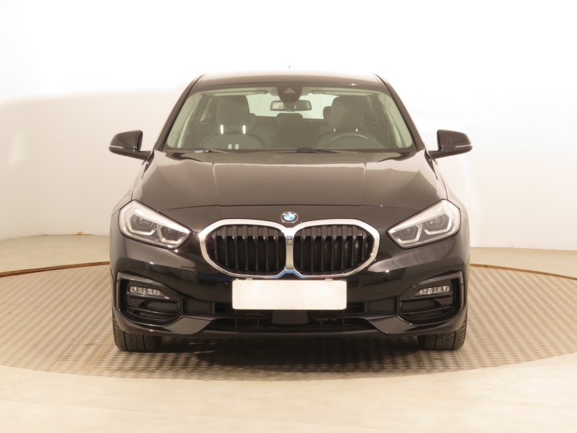 BMW 1, 2021