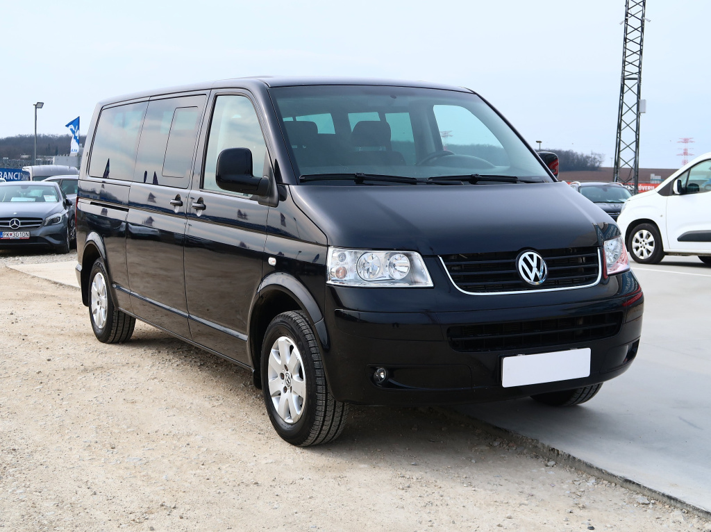Volkswagen Caravelle, 2006