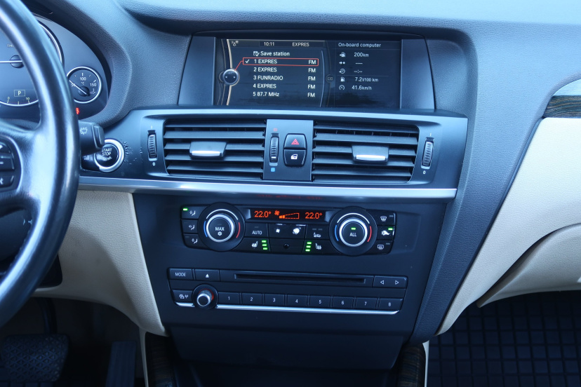 BMW X3, 2011