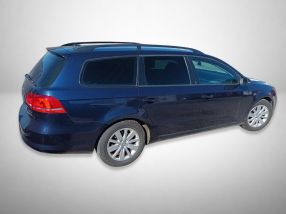 Volkswagen Passat - 2012