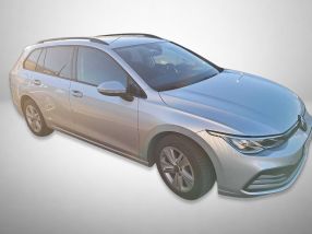 Volkswagen Golf - 2022