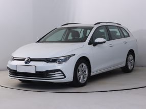 Volkswagen Golf - 2021