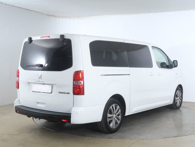 Peugeot Traveller