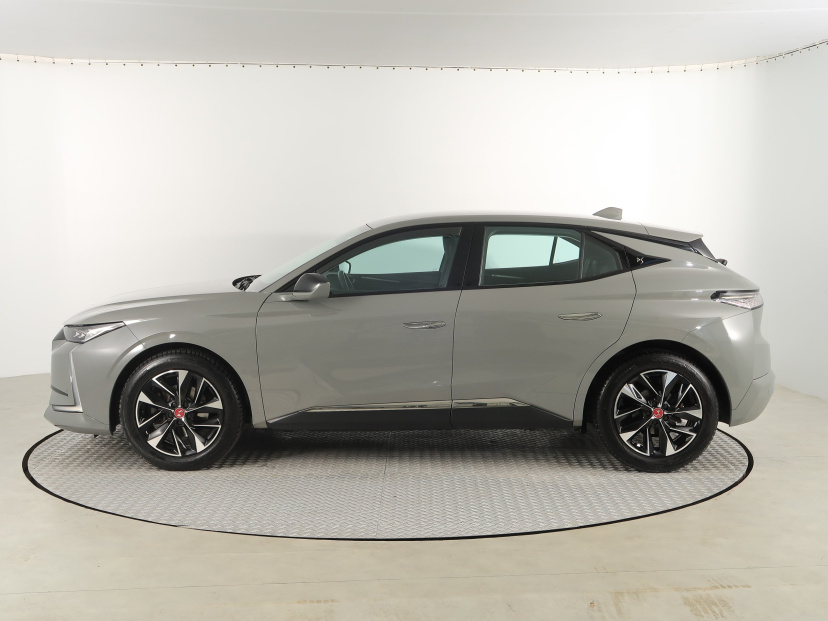 DS 4, 2022