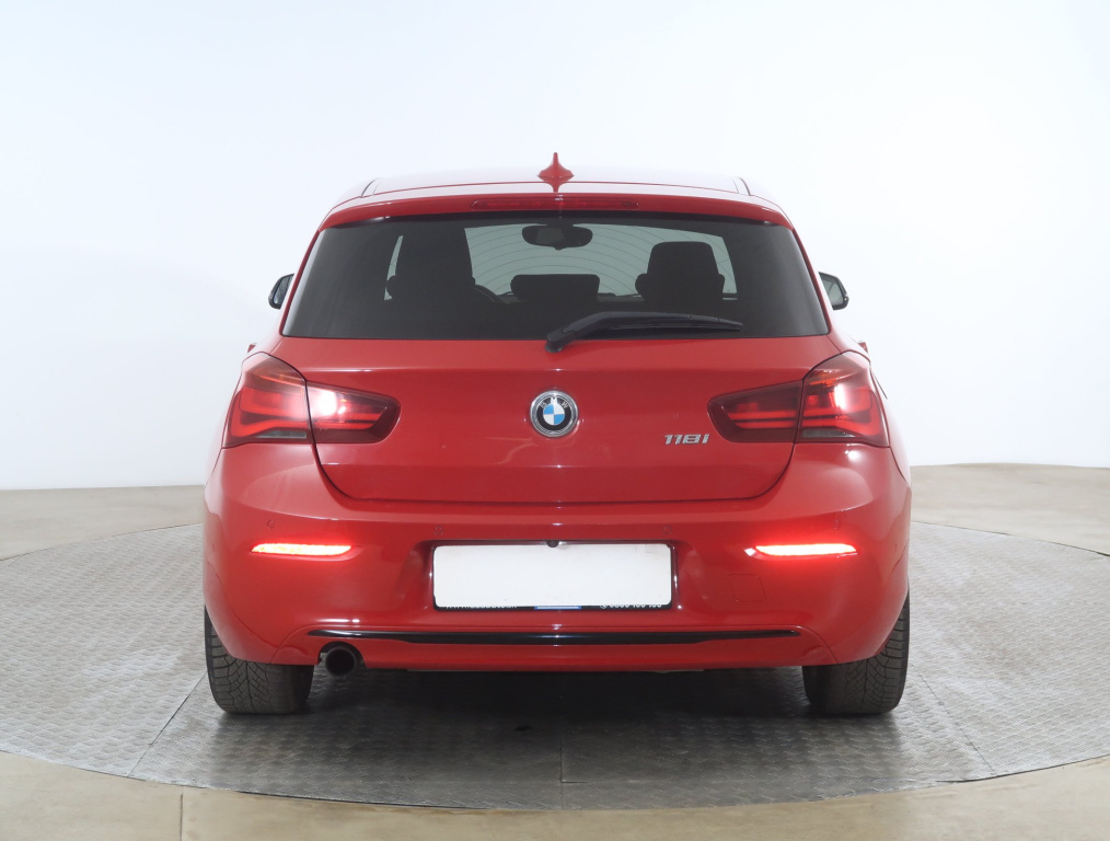 BMW 1
