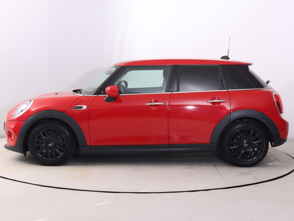 MINI 5-door