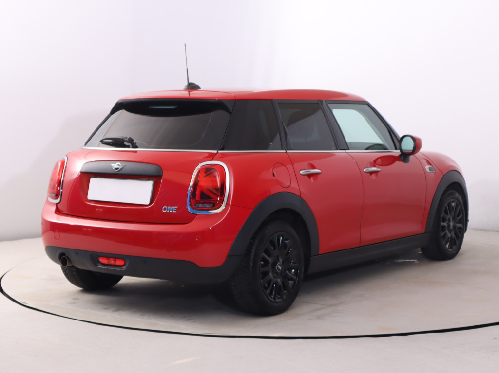 MINI 5-door