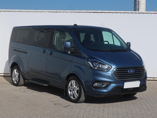 Ford Tourneo Custom 2020