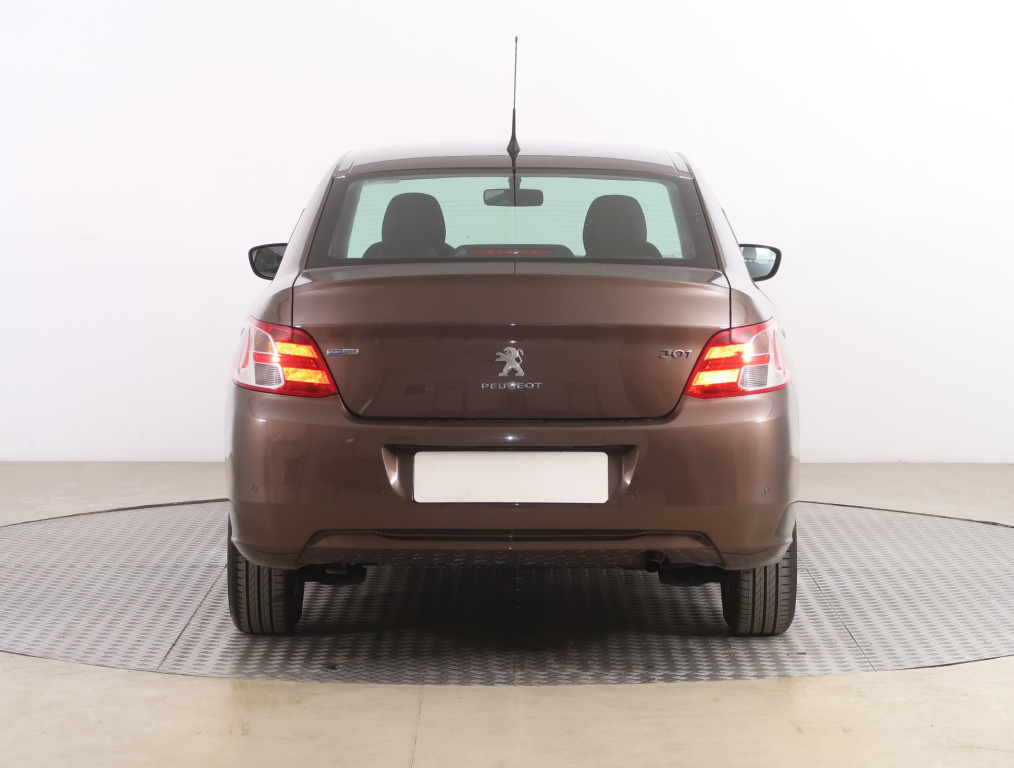 Peugeot 301