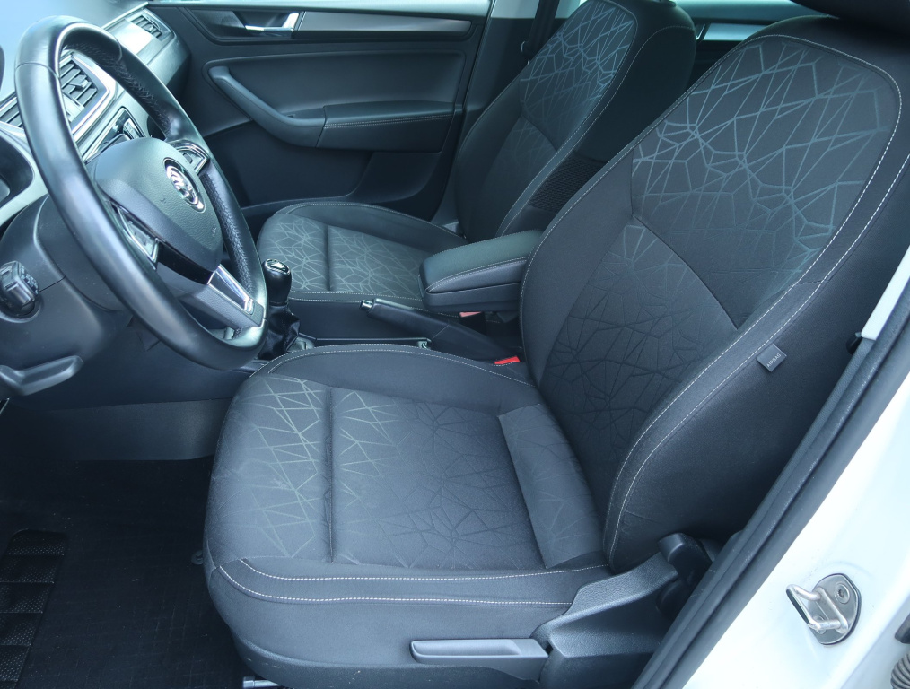 Škoda Rapid