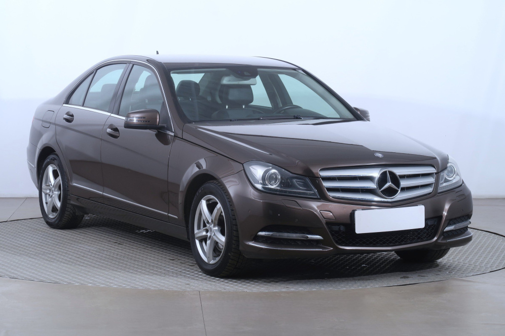 Mercedes-Benz C, 2014