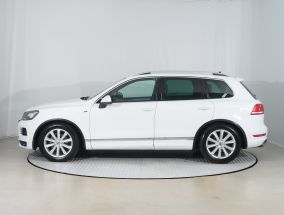 Volkswagen Touareg - 2013