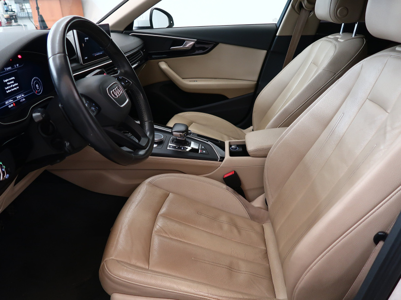 Audi A4, 2016