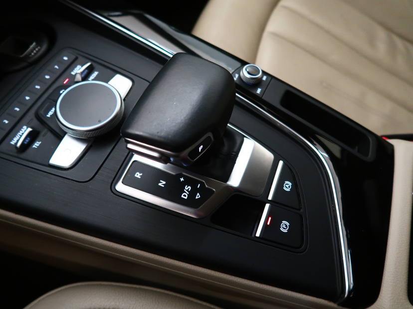 Audi A4, 2016