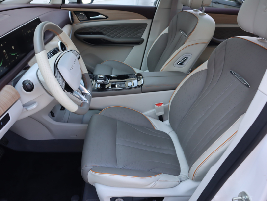 Dongfeng U-Tour