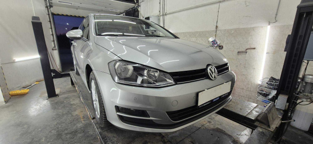Volkswagen Golf 2014