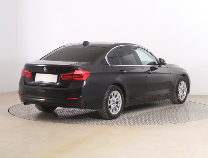 BMW 3, 2016