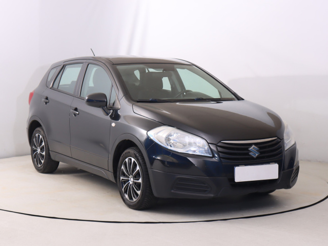 Suzuki SX4 S-Cross 2015