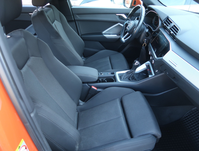 Audi Q3, 2019